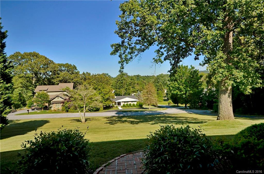 1902 Country Club Road - Photo 4