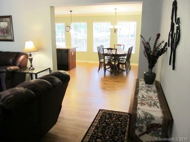272 Windwood Drive #11 - Photo 4