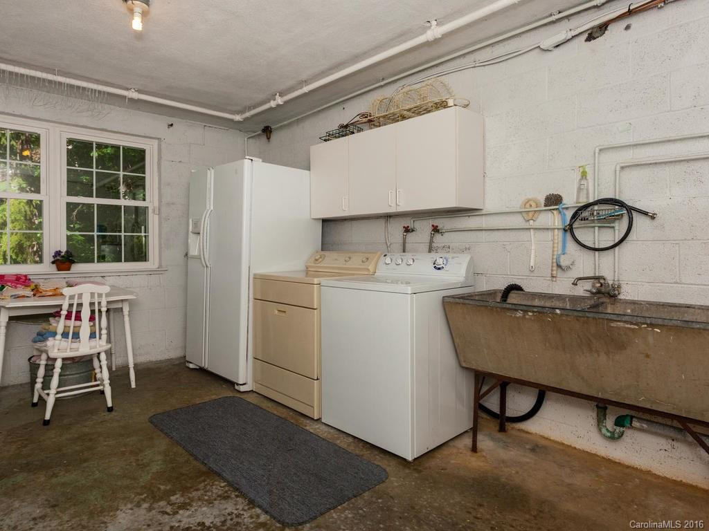 111 Griffing Boulevard - Photo 18