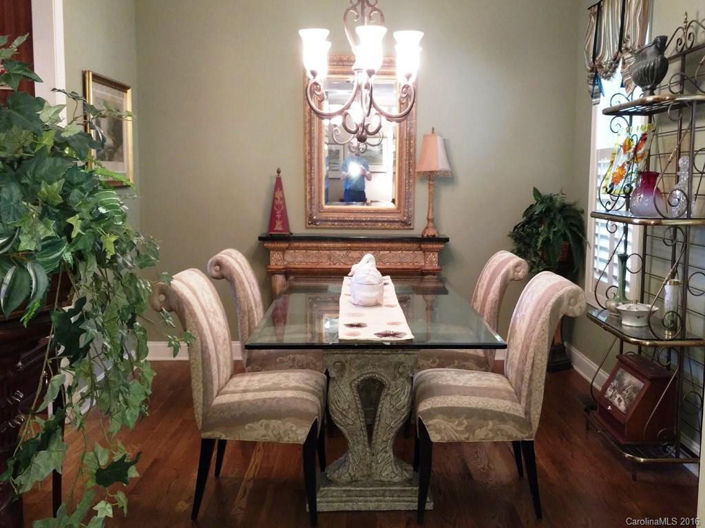 8 Country Club Road - Photo 11