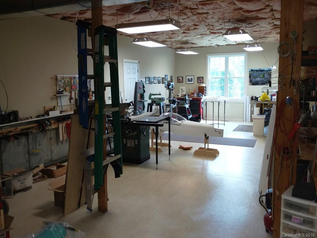 8 Country Club Road - Photo 16
