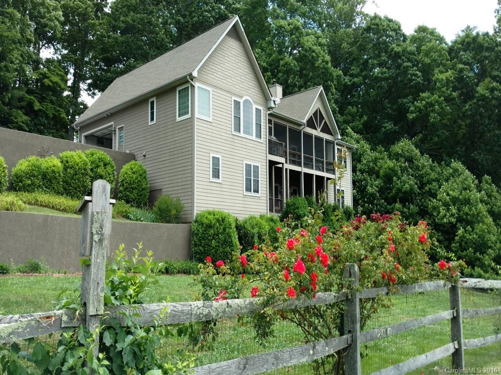 8 Country Club Road - Photo 3