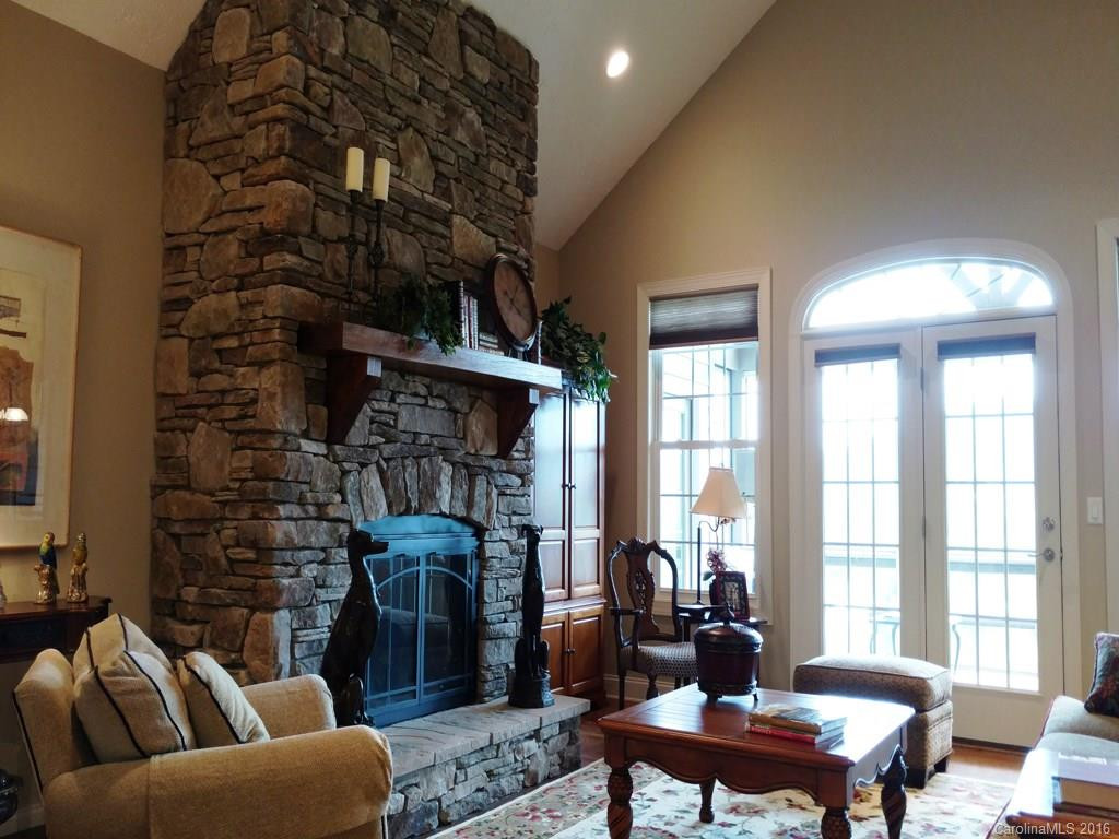 8 Country Club Road - Photo 6