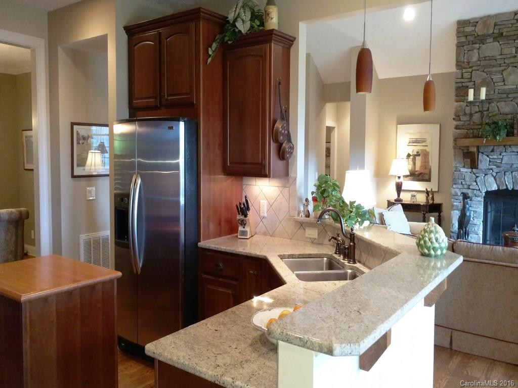 8 Country Club Road - Photo 8