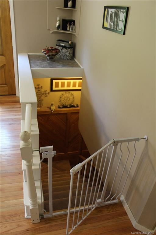 616 Oak Grove Road - Photo 5
