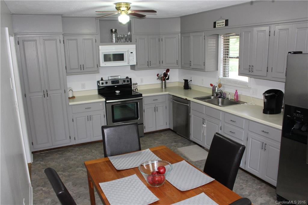 616 Oak Grove Road - Photo 6
