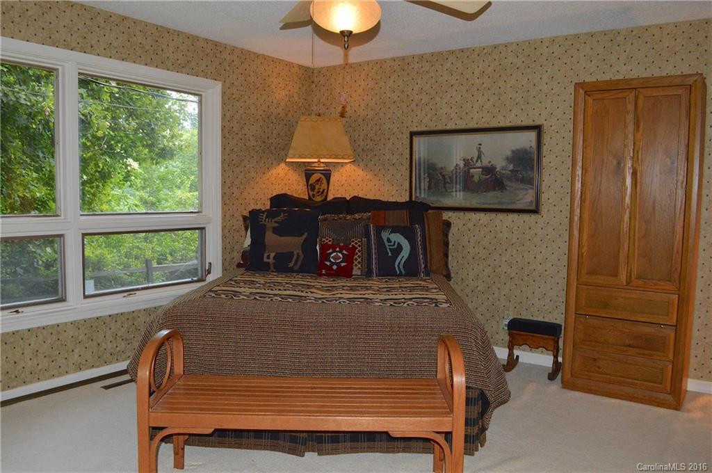 202 Cedar Drive - Photo 11