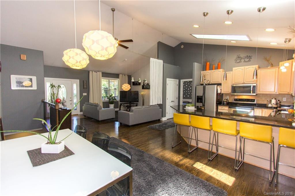 30 Village Creek Drive - Photo 4