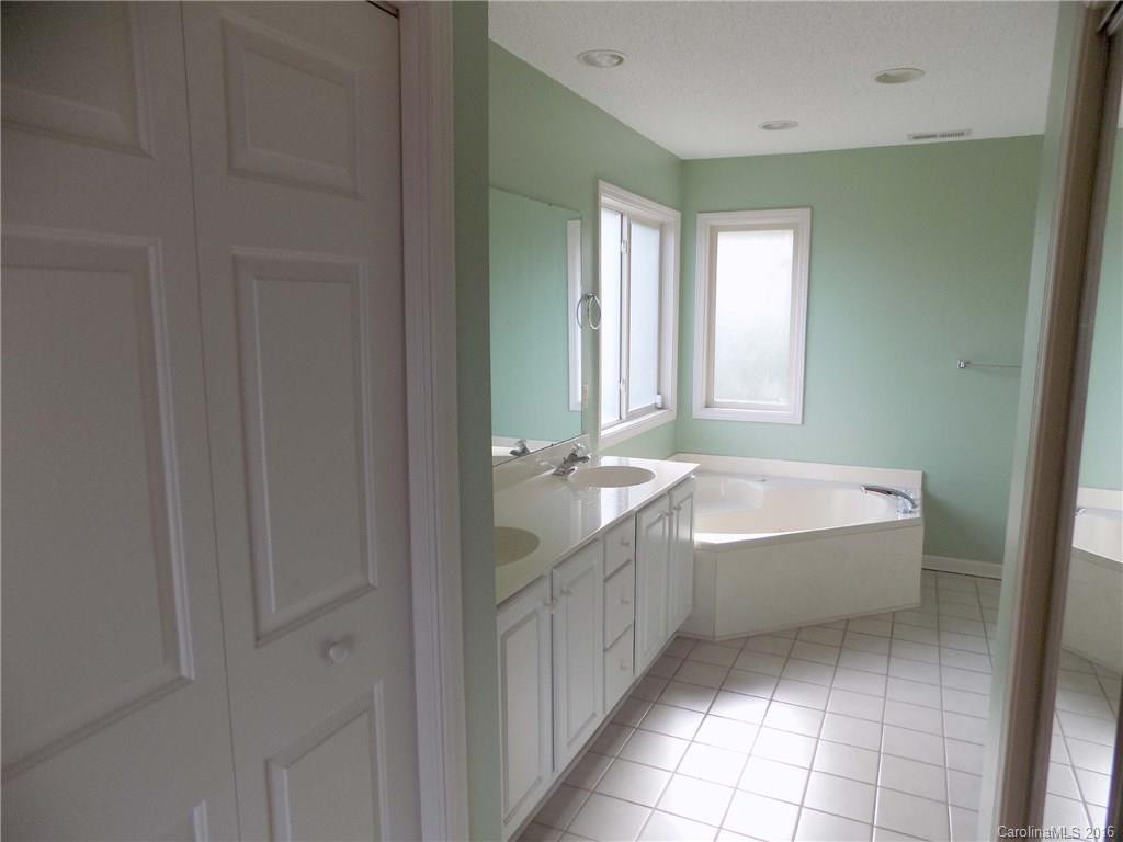 82 Distant View Drive - Photo 13