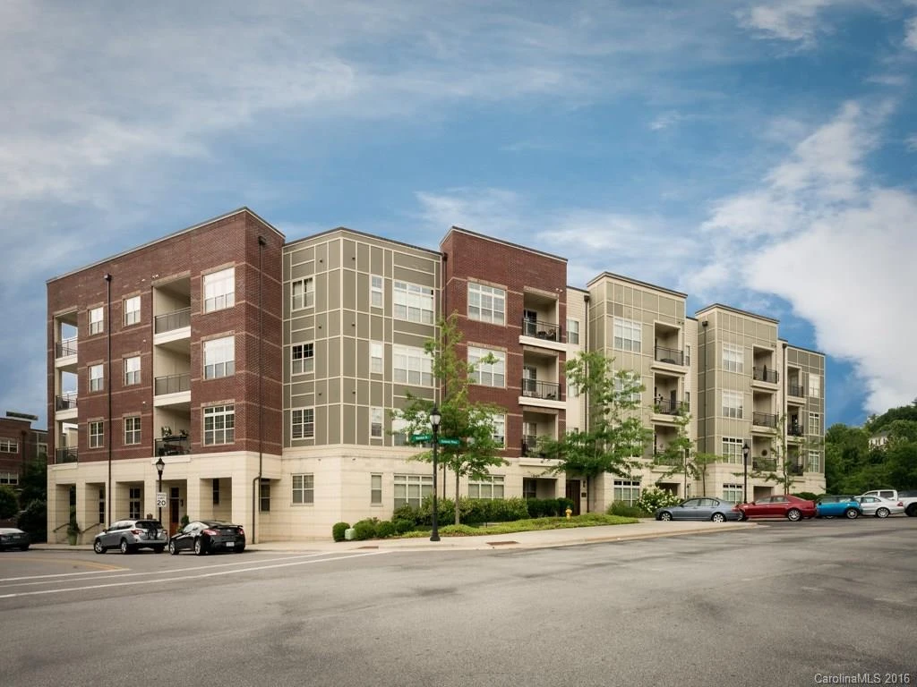 42 Schenck Parkway #302
