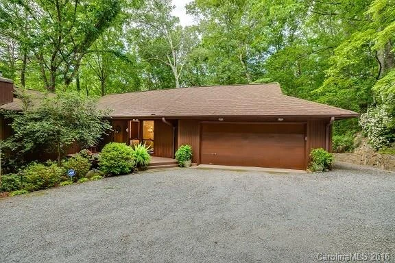 387 Carolina Drive