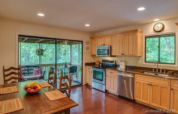 387 Carolina Drive - Photo 8