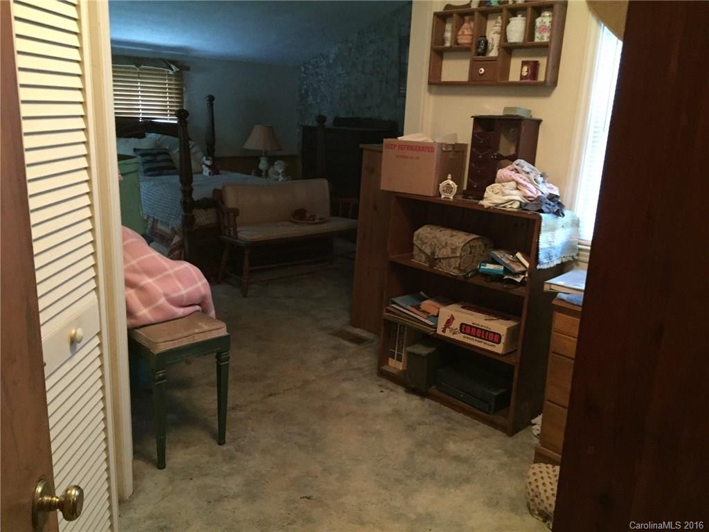 613 Brooklyn Avenue - Photo 14