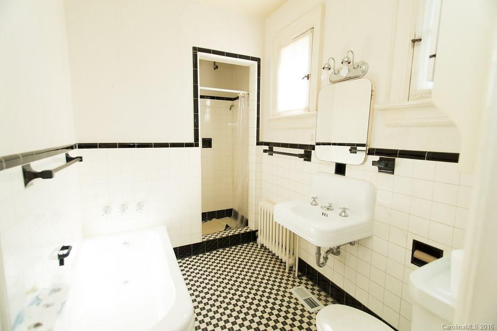 192 Crescent Drive - Photo 14