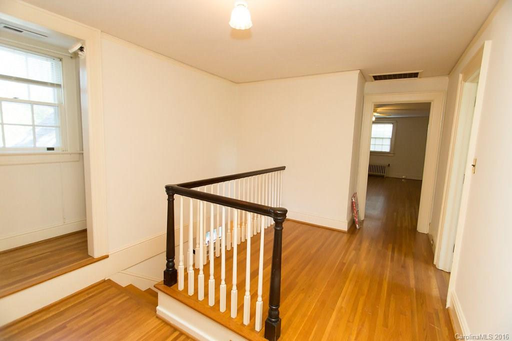 192 Crescent Drive - Photo 16