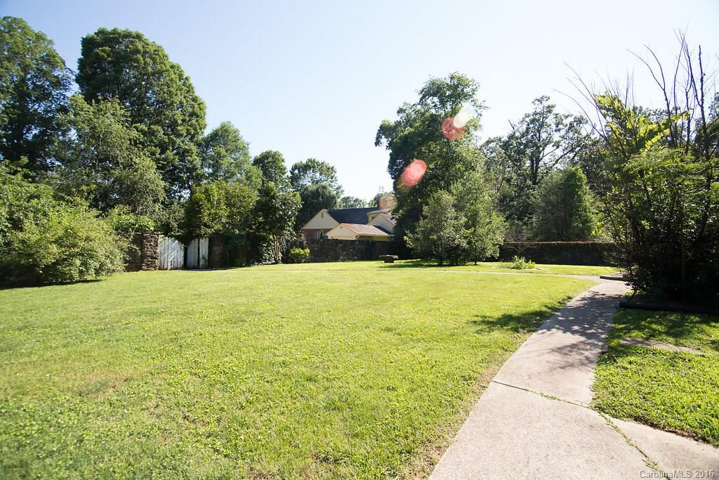 192 Crescent Drive - Photo 8