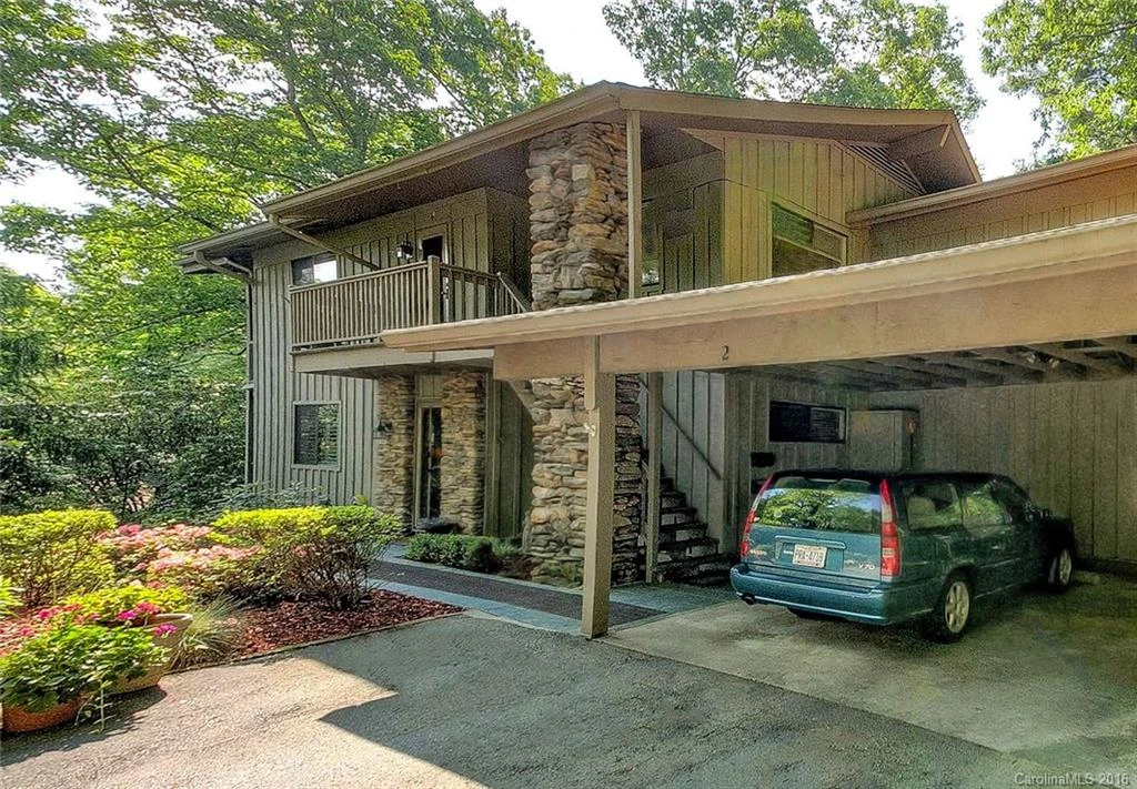 2 Cedarbrook Drive #2