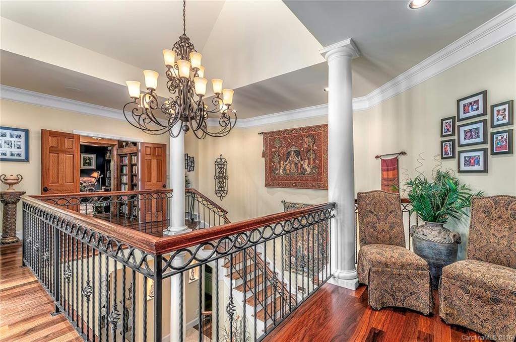 494 Overlook Park Drive - Photo 23