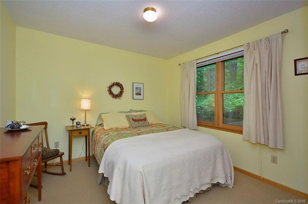 1230 Soquili Drive - Photo 15