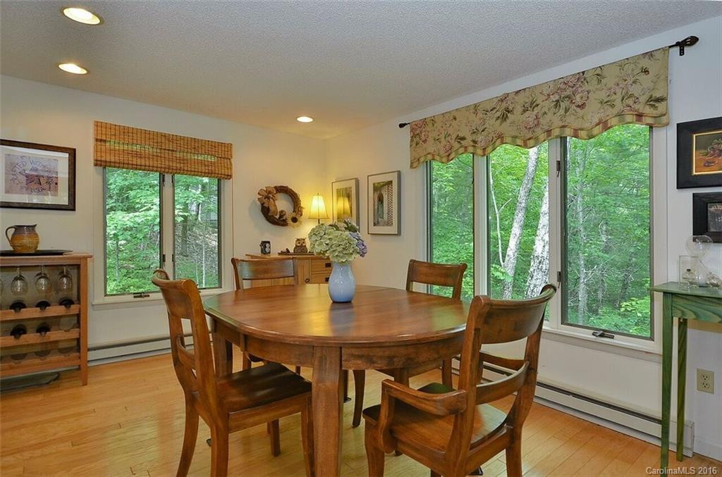 1230 Soquili Drive - Photo 6