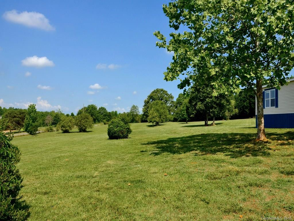 1541 Sandy Springs Road - Photo 21