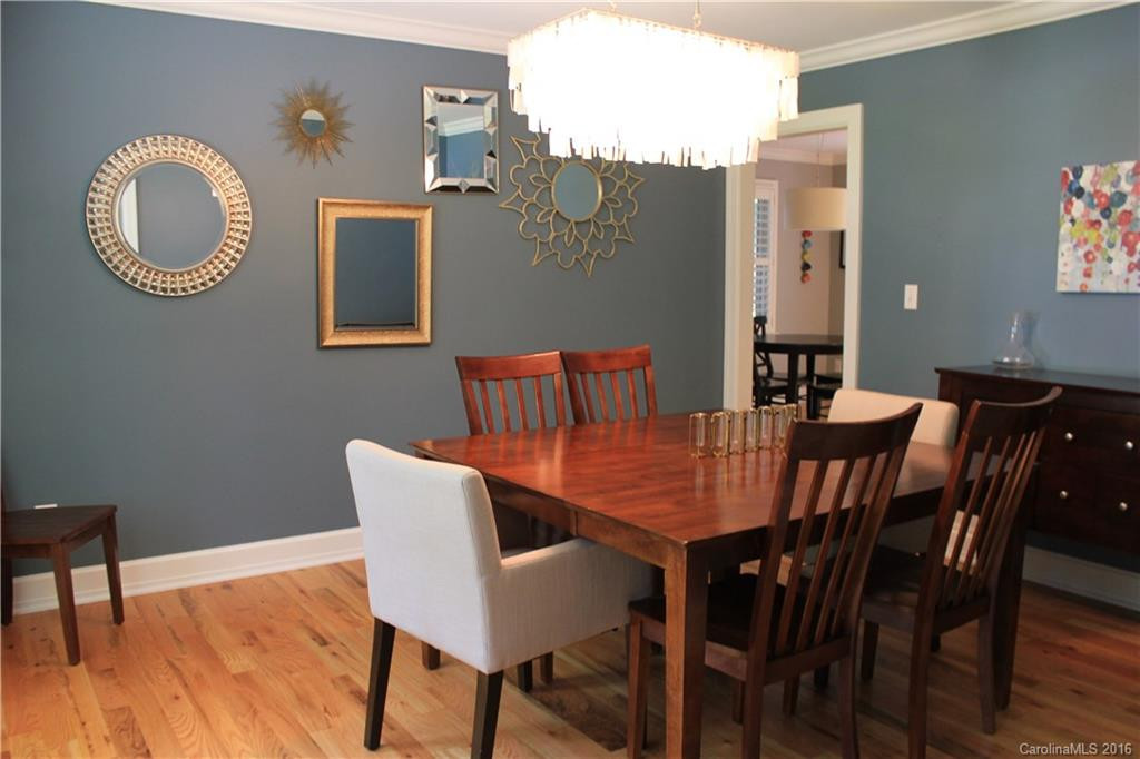 1031 Windsor Drive - Photo 10