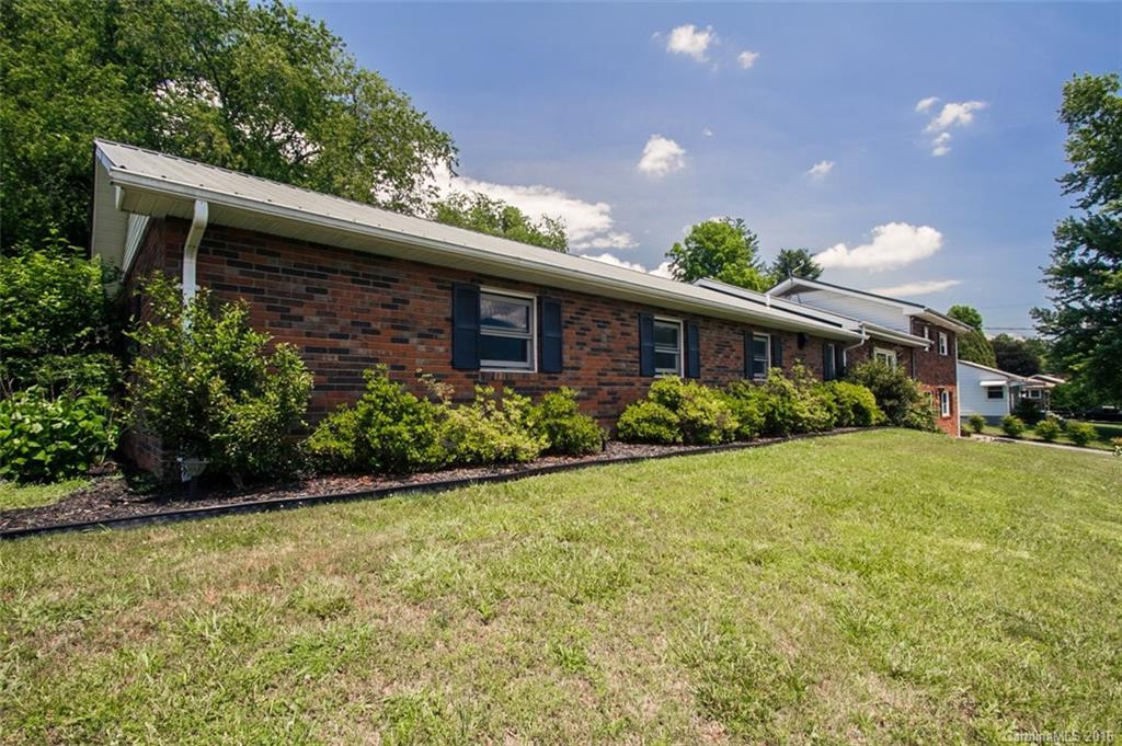 100 Pine Avenue - Photo 4