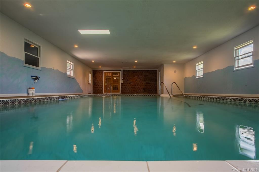 100 Pine Avenue - Photo 7