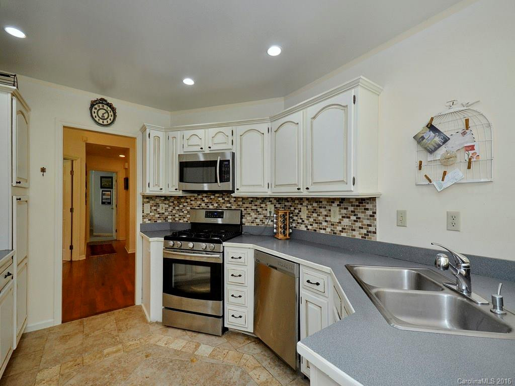 20 Moriah Lane - Photo 5