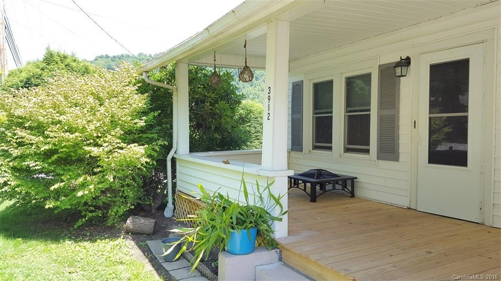 3912 Skyland Drive - Photo 2