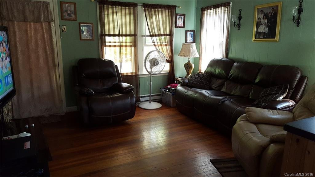 3912 Skyland Drive - Photo 3