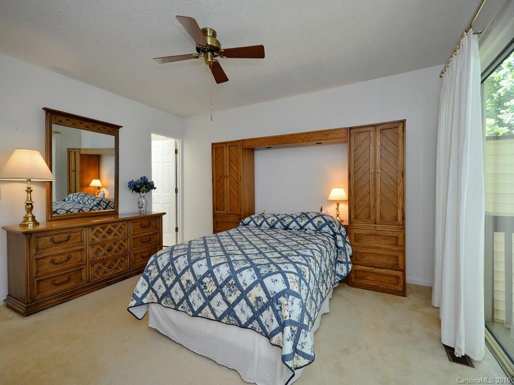 122 Exeter Court #n/a - Photo 11
