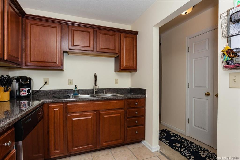 202 Carlyle Way #Unit 202 - Photo 11