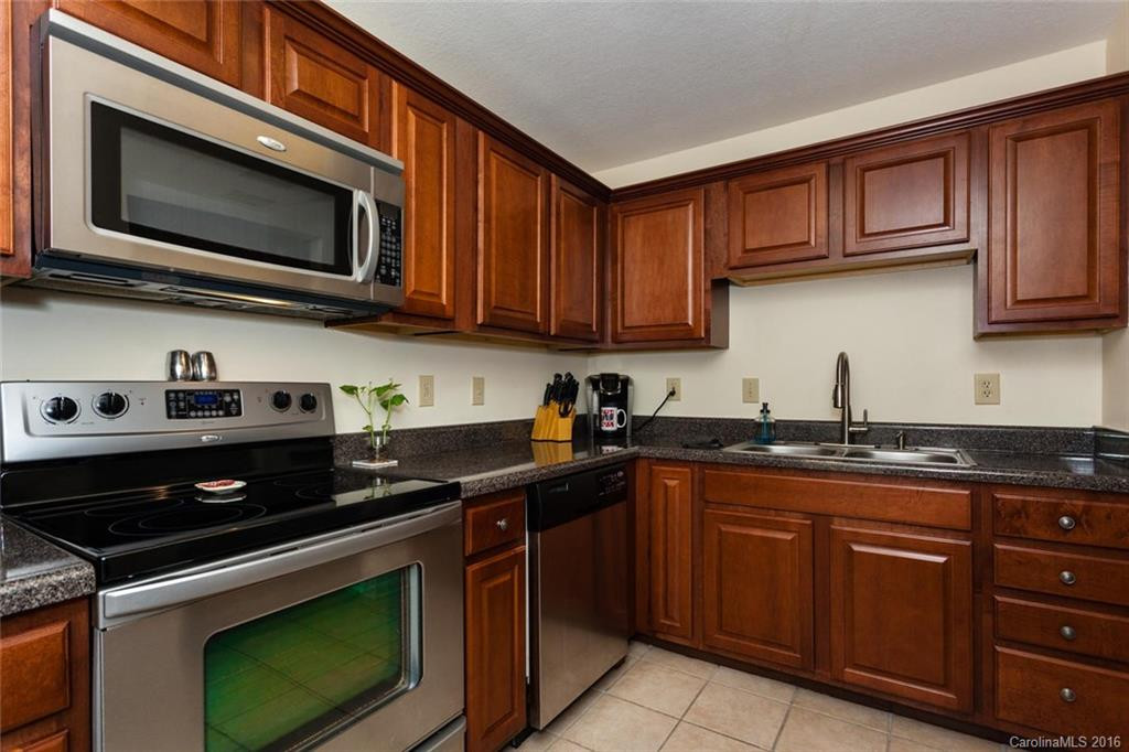 202 Carlyle Way #Unit 202 - Photo 9