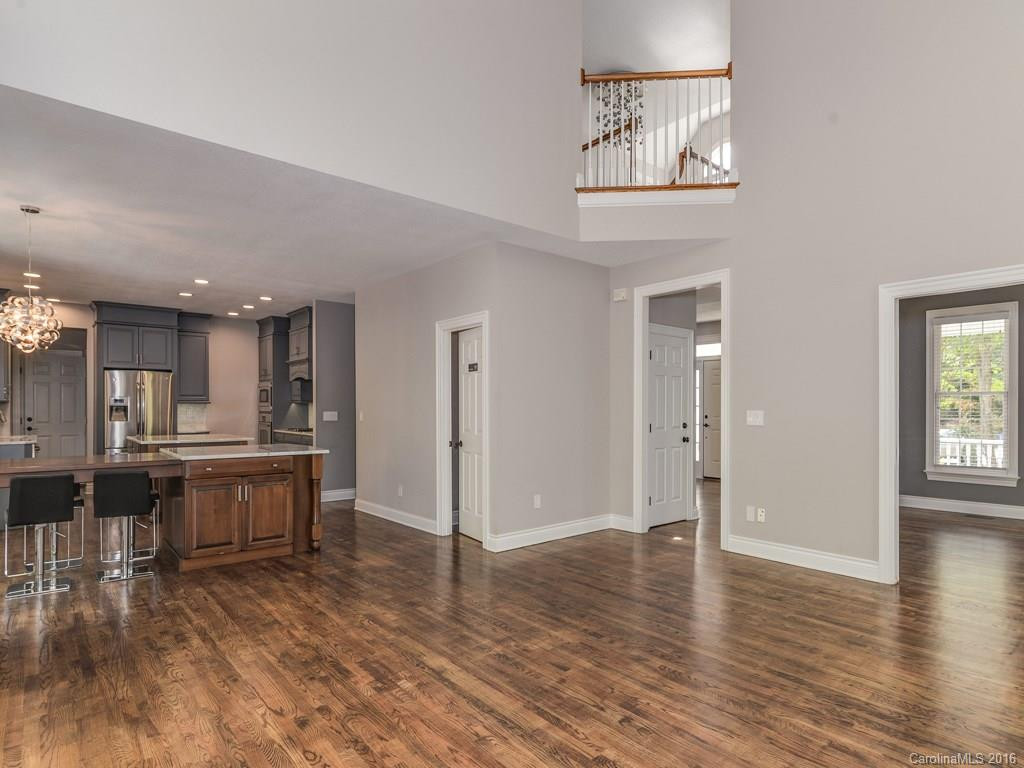 404 Conifer Court - Photo 7