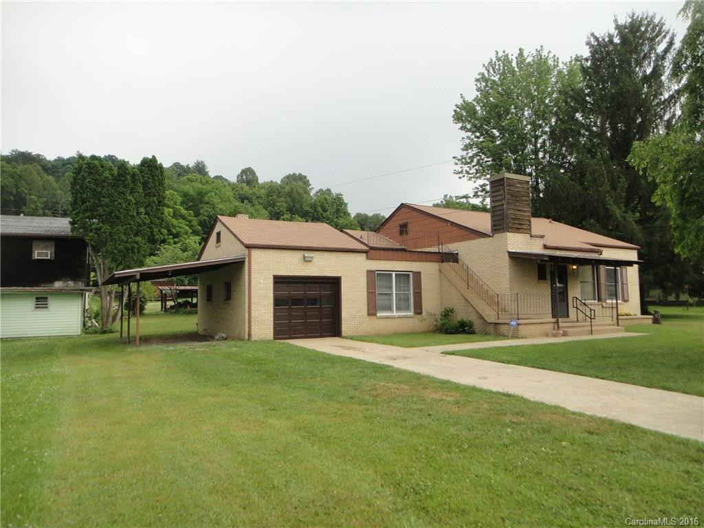 845 Skyland Drive