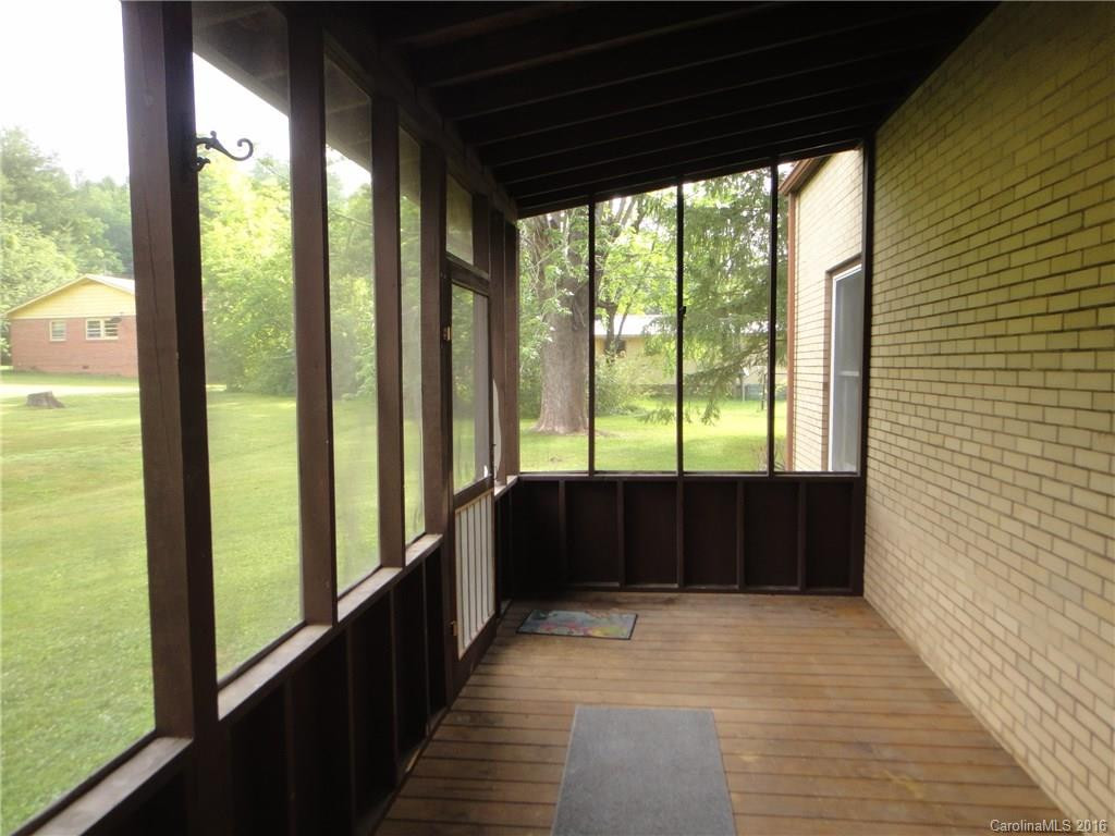 845 Skyland Drive - Photo 13