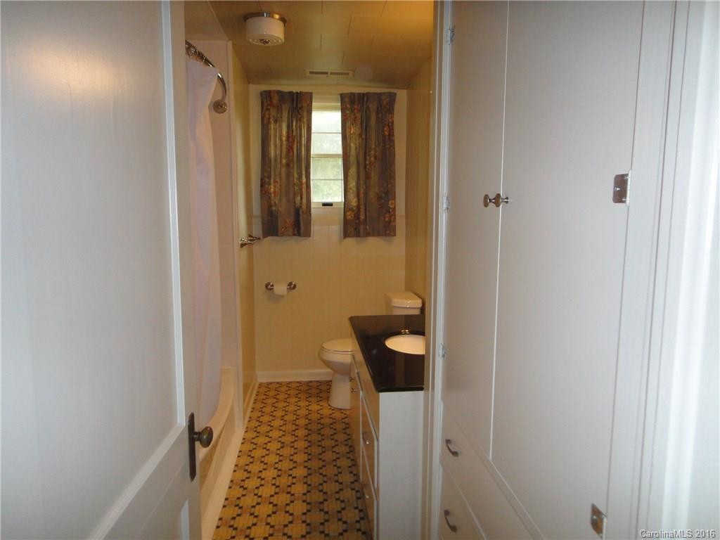 845 Skyland Drive - Photo 18