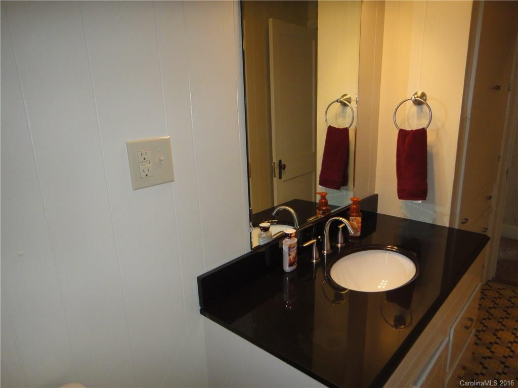 845 Skyland Drive - Photo 20