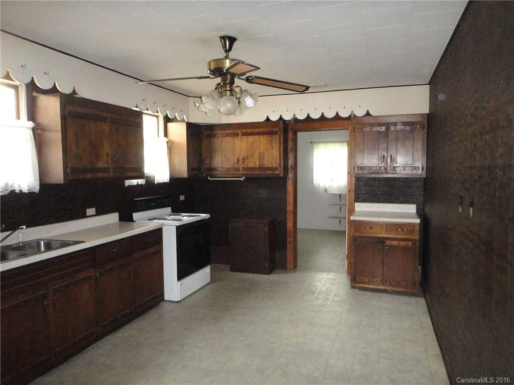 845 Skyland Drive - Photo 10