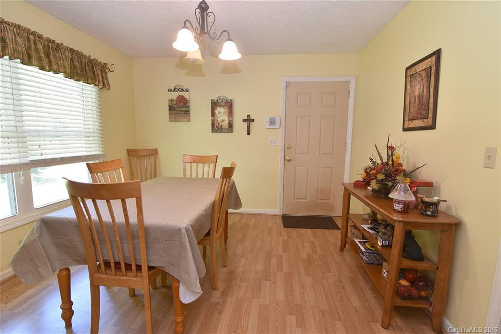 19 Rolling Green Drive - Photo 13