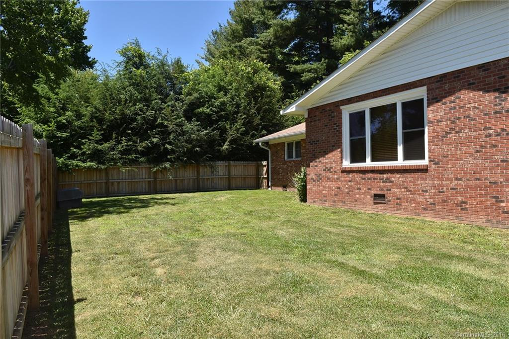 19 Rolling Green Drive - Photo 24