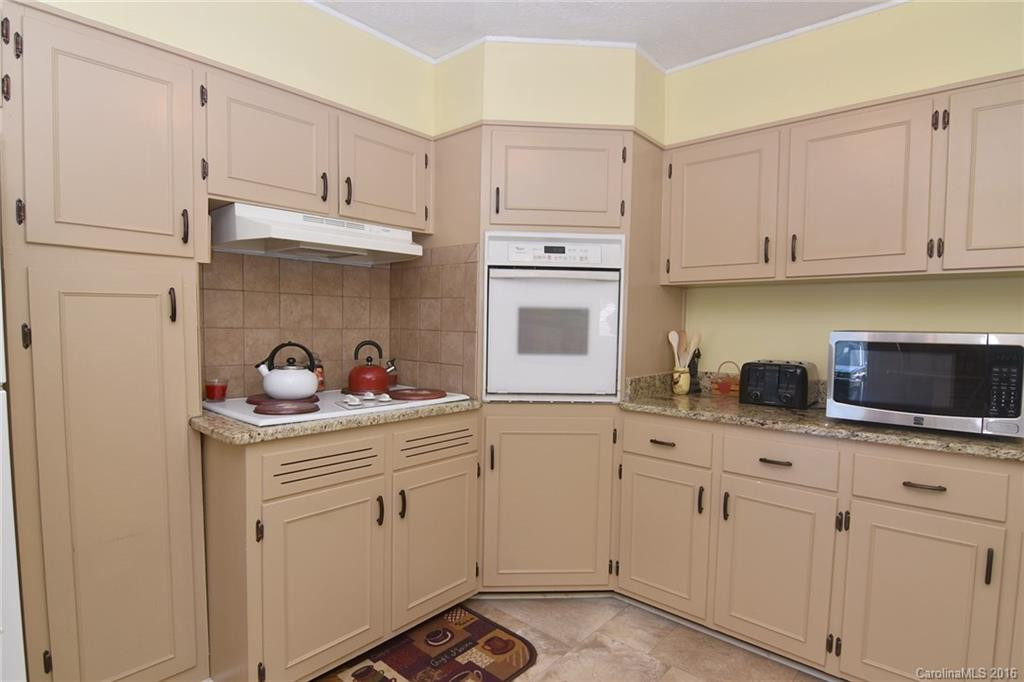 19 Rolling Green Drive - Photo 10