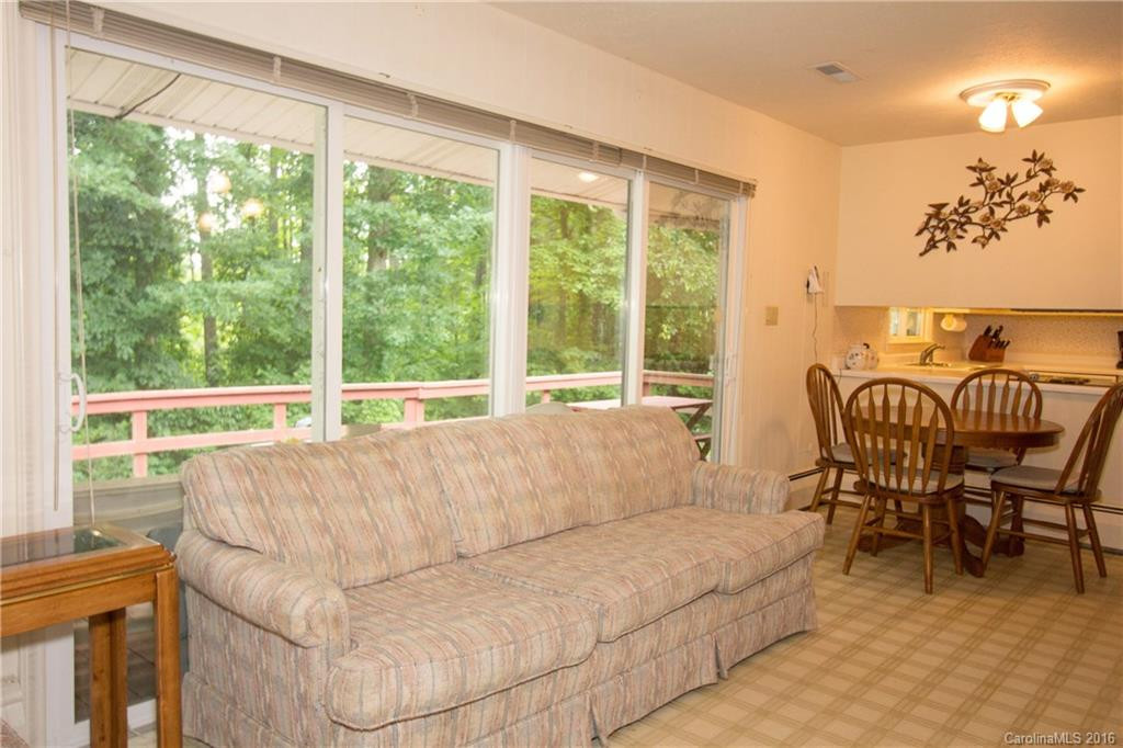 2021 New Leicester Highway - Photo 10