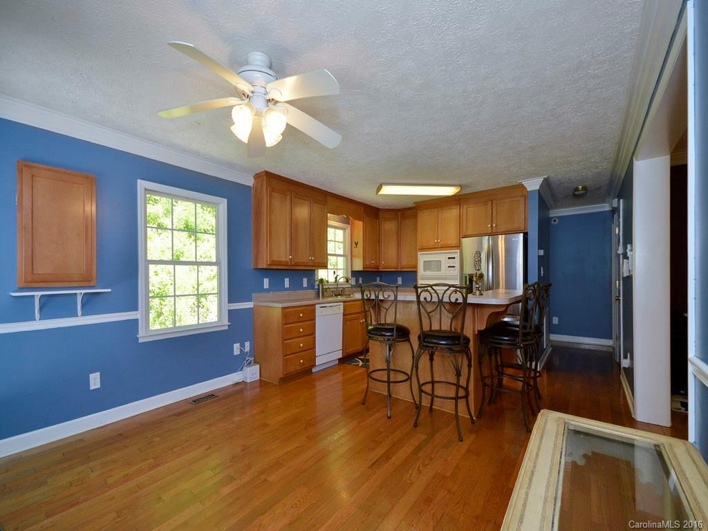 310 Long Branch Road - Photo 4