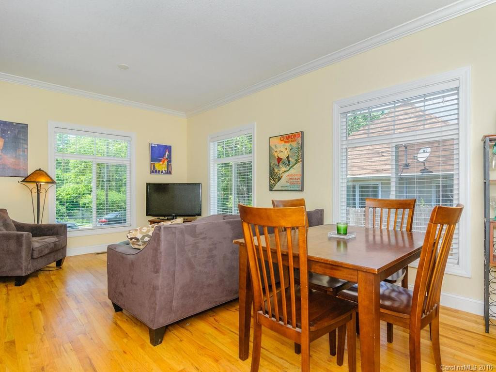 33 Clyde Street #C - Photo 11