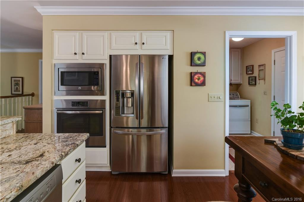 500 Candlewood Lane #500 - Photo 11