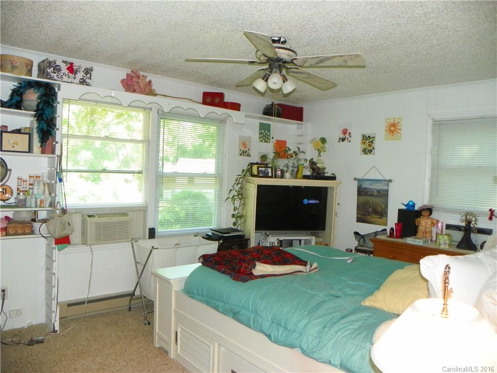 300 Clayton Avenue #PT 21 22 - Photo 4