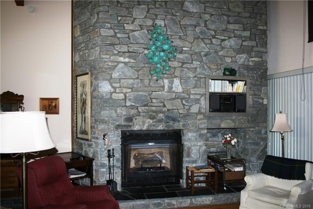 101 Painted Ridge Road - Photo 6