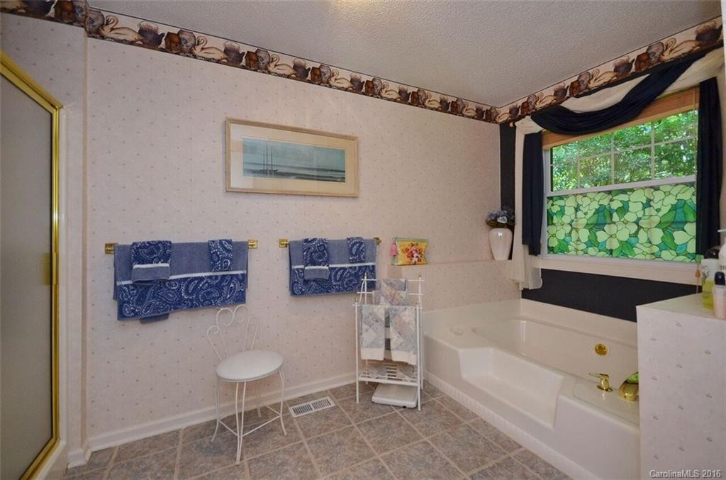 182 Usgewi Court - Photo 10
